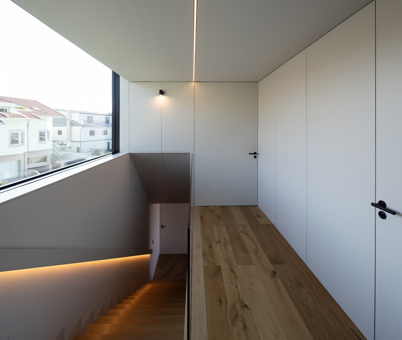 House_JA / éOp – arquitectura e design - Image 20 of 23