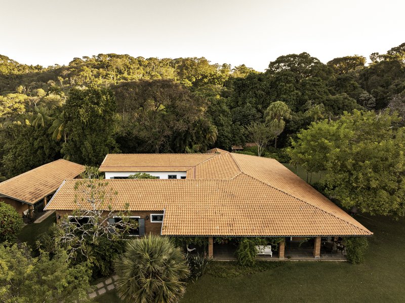 Pinheiro Farm / Equipe Lamas - Exterior Photography